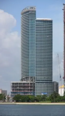 Marina Blue – Closings to Begin Towards the End of September 2007 Image