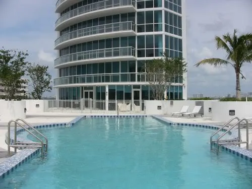 Miami Condo Auction – Platinum Condominium – 20 Units Up for Auction in September Image