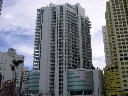 Emerald at Brickell 3 Bedroom/4.5 Bathroom Penthouse Looks Like a Steal Image