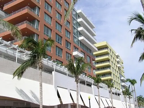 Beachfront Foreclosure "Steals" Just Aren’t Happening in South Beach Image