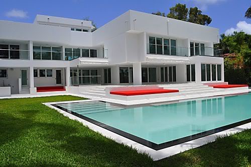 40 S Hibiscus Sells For $9.35M Image