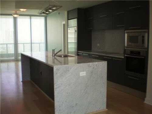 Best Priced 2 Bedroom at 900 Biscayne Bay – $510,000 Image