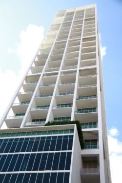 Ten Museum Park Developer Settles Class-action Lawsuit with Condo Association for $587,500 Image