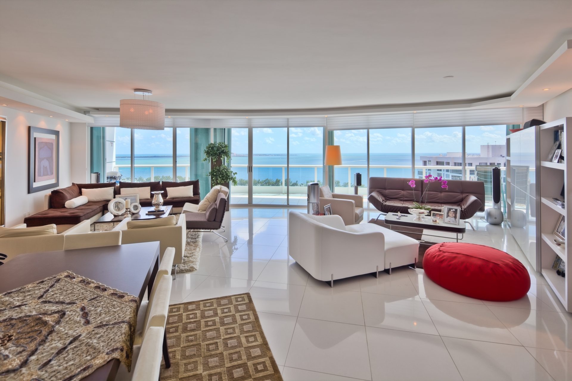 Best Luxury 3 Bedroom Condo Deal in Brickell Image