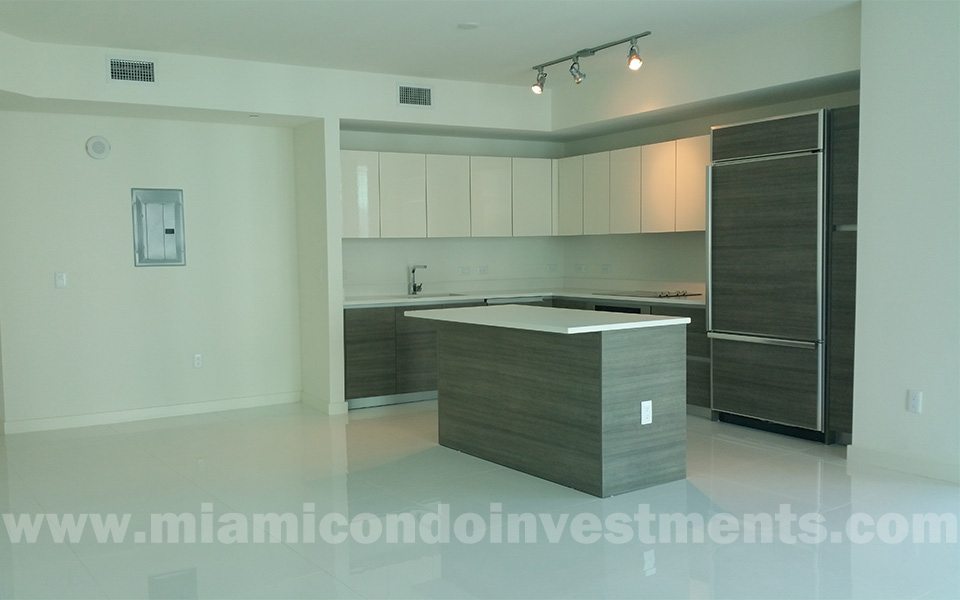 2 Bedroom Corner Unit at 1100 Millecento – Asking $712,000 Image