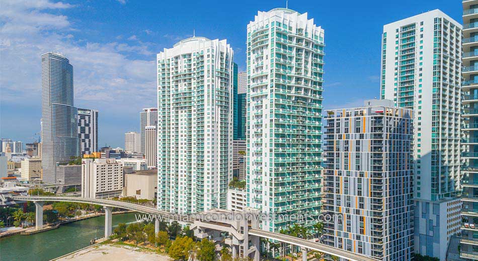 Market Stat Monday: Brickell on the River North Image