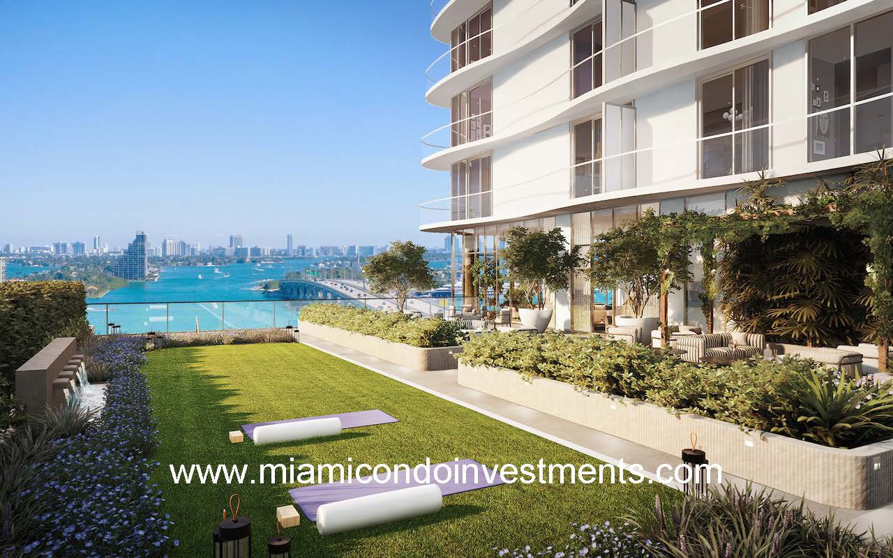 Casa Bella Yoga Platform