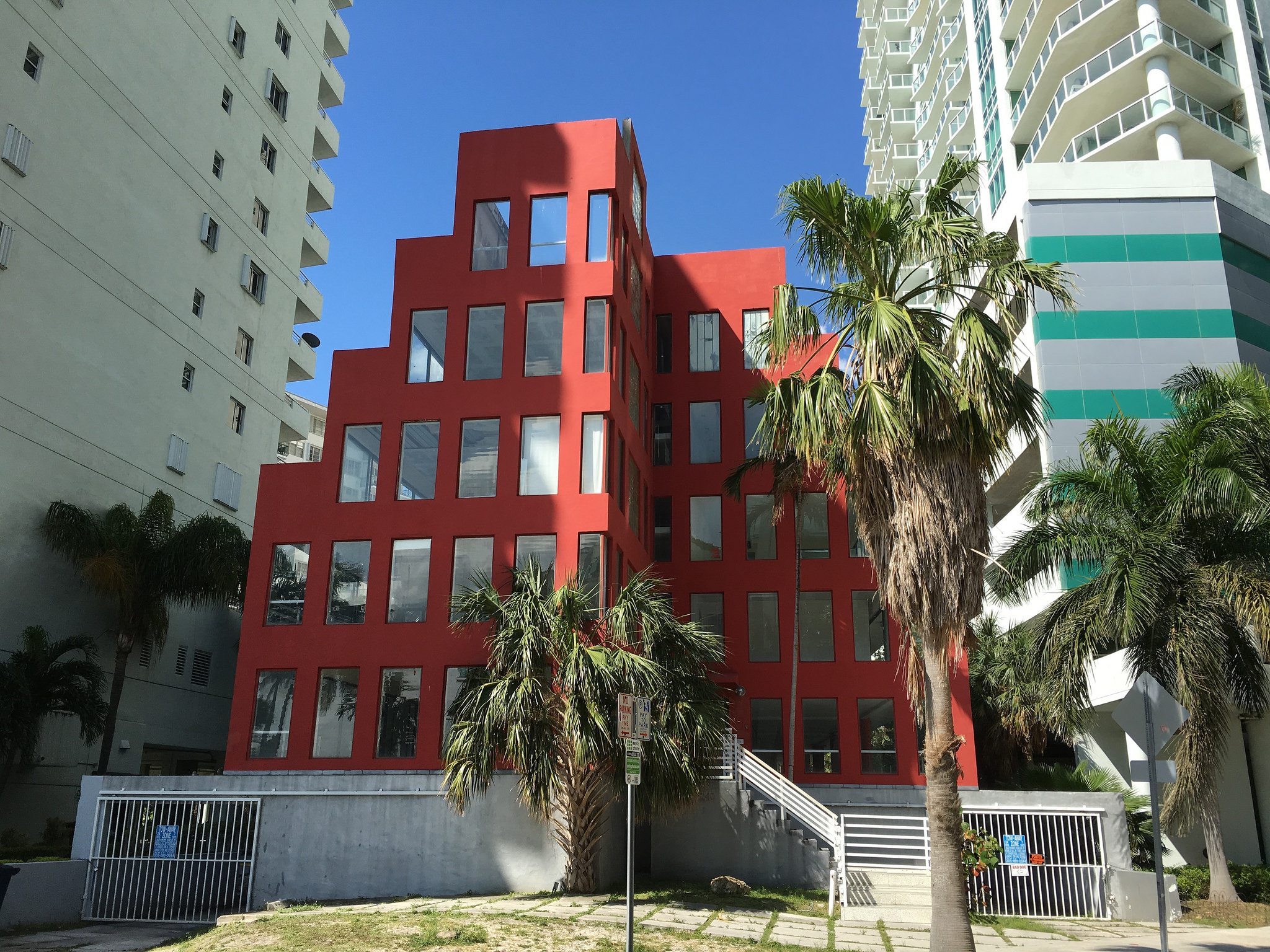 Babylon Apartments Demolition Blocked… For Now Image