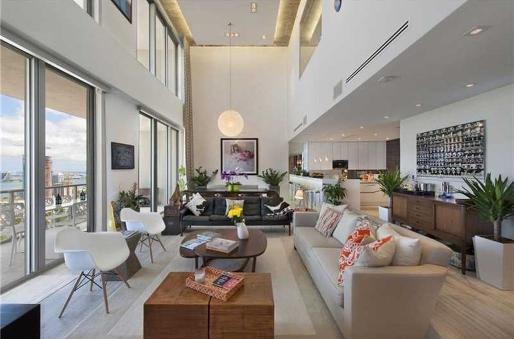 On the Market Since January, Airy Midtown 2 PH Drops Price by $200K Image