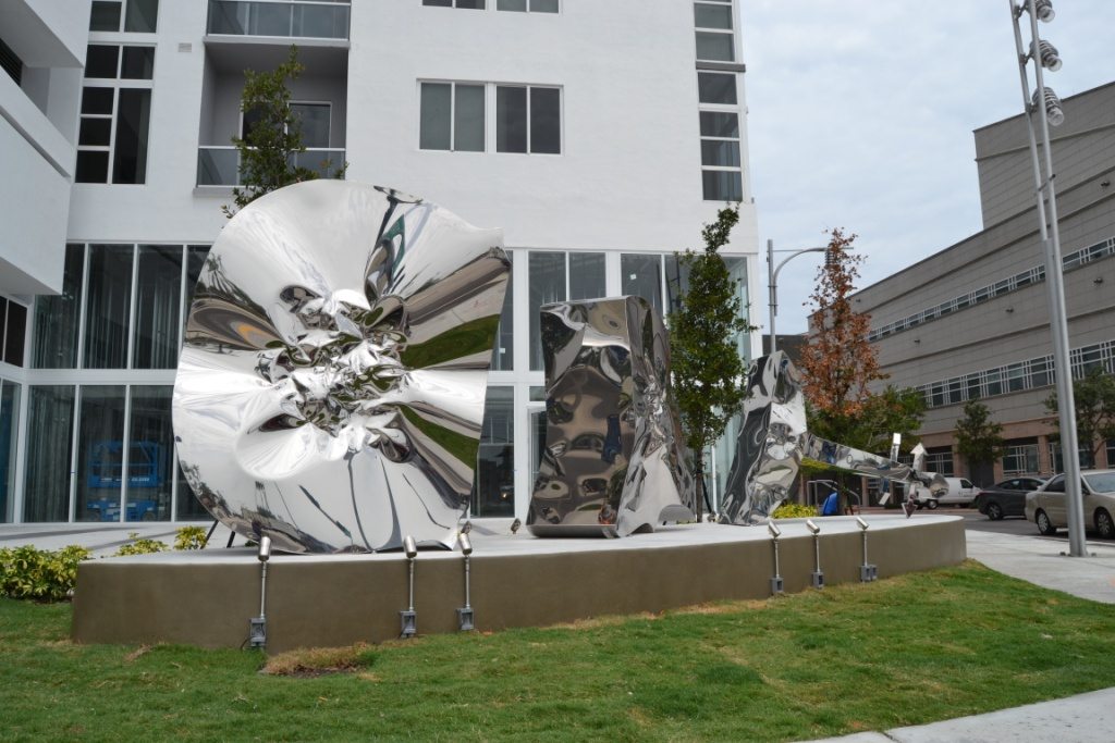 Melo Group Unveils Giant Cliché Violin Outside Arsht Center Image