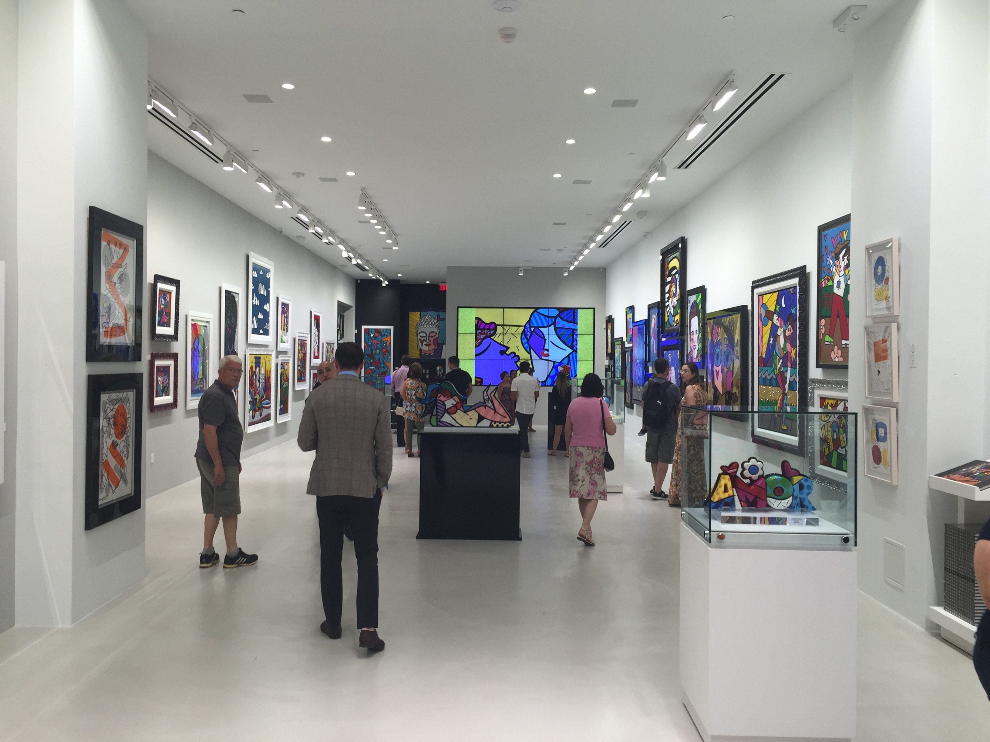 New Britto Gallery Opens on Lincoln Road, in the Heart of the Zika Zone Image