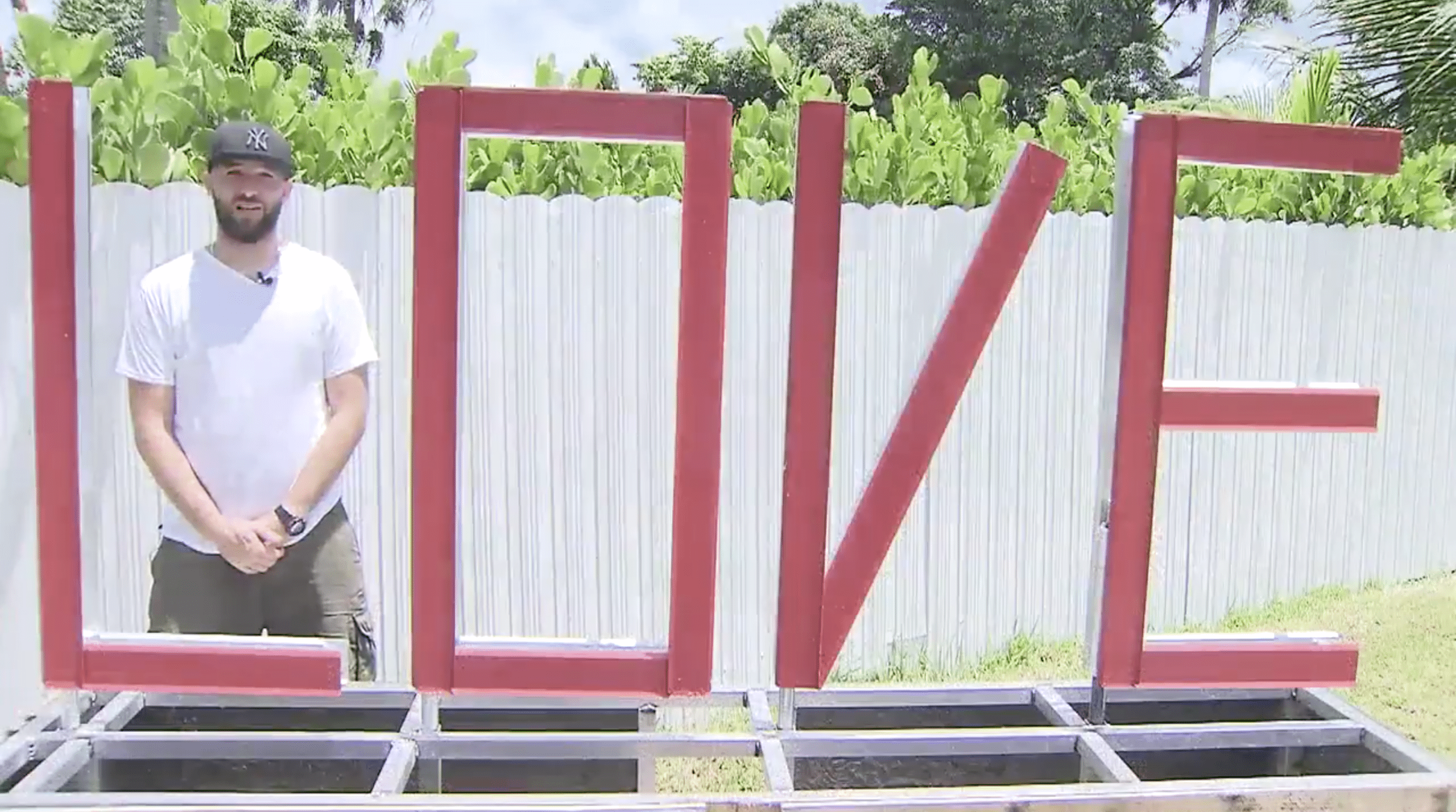 ‘Cocaine Cowboy’ Mickey Munday is Building Parks on Neglected Land in Miami Image