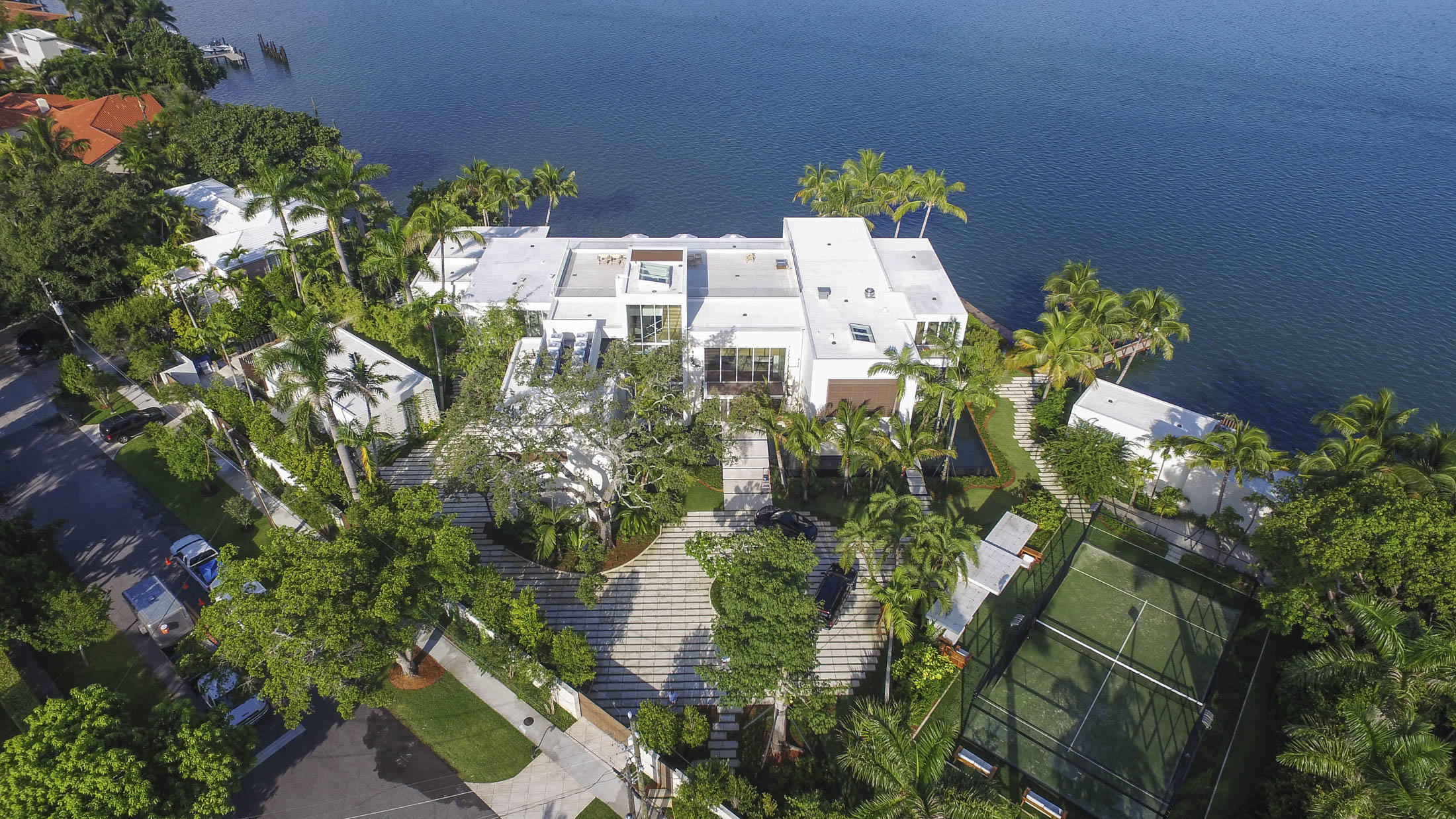 Bloomberg Calls Kobi Karp Miami’s Mega-Mansion Architect of Choice, Apparently Image