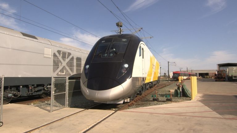 Brightline’s First Locomotive Completes Track Testing Image