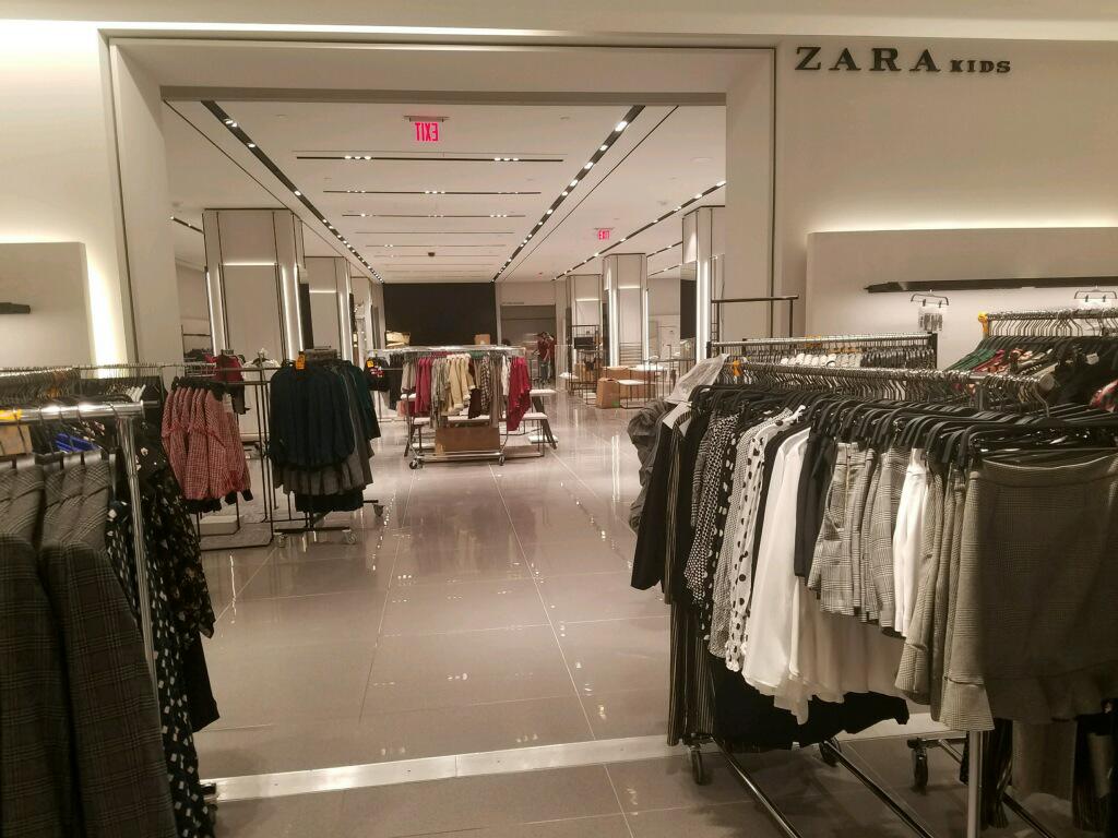 Christmas Is Coming Early For Brickell Fashionistas – Zara Is Ready To Open Image