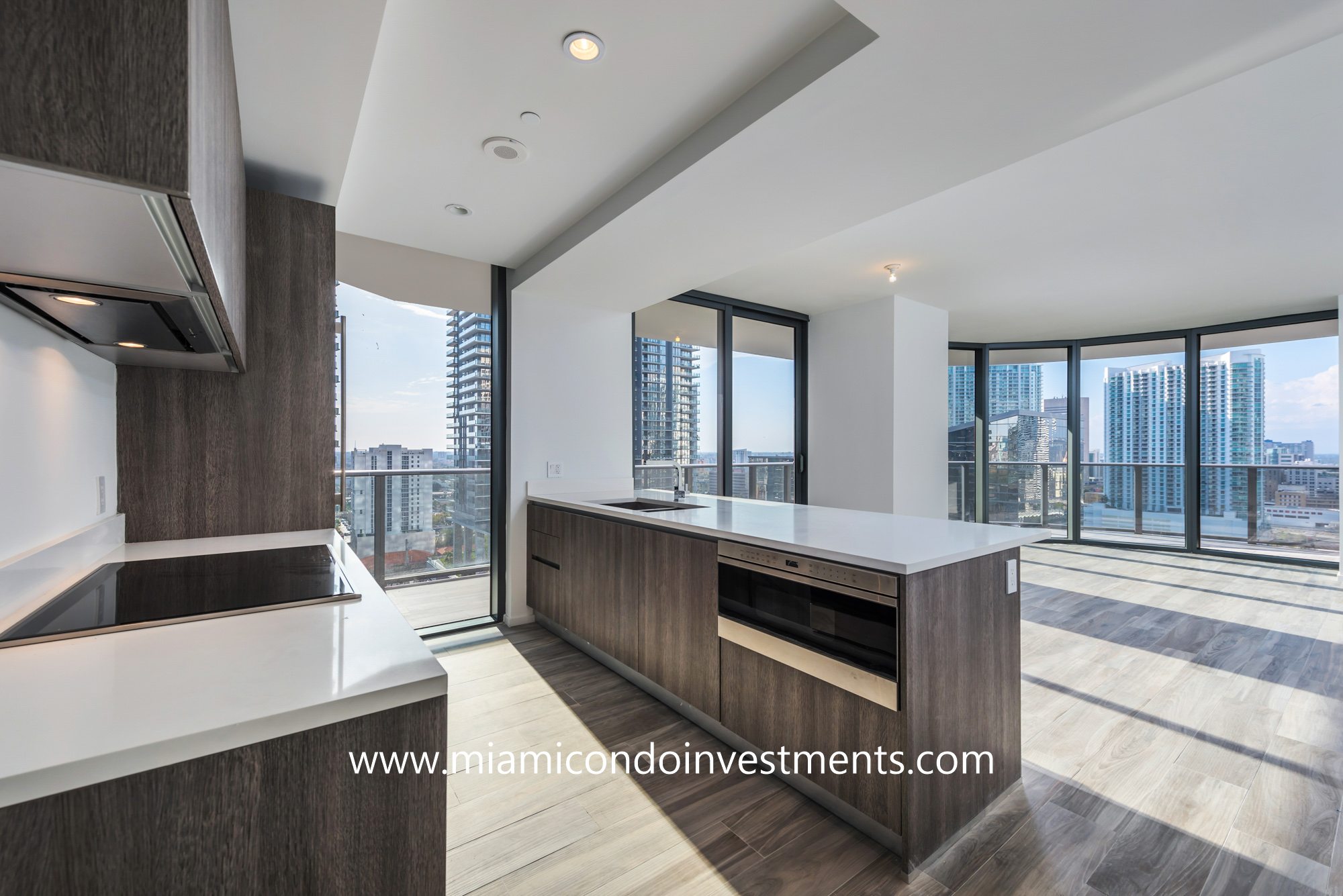 Just Listed – 3 Bedroom Condo at SLS Lux – Asking $935,000 Image