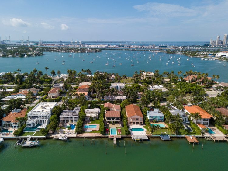 Major Food Group’s Mario Carbone Buys Palm Island Estate Image