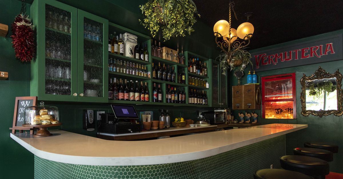 Let’s Take a Moment for Miami’s First Vermouth Bar-Victoria’s Vinos y Vermuteria Image