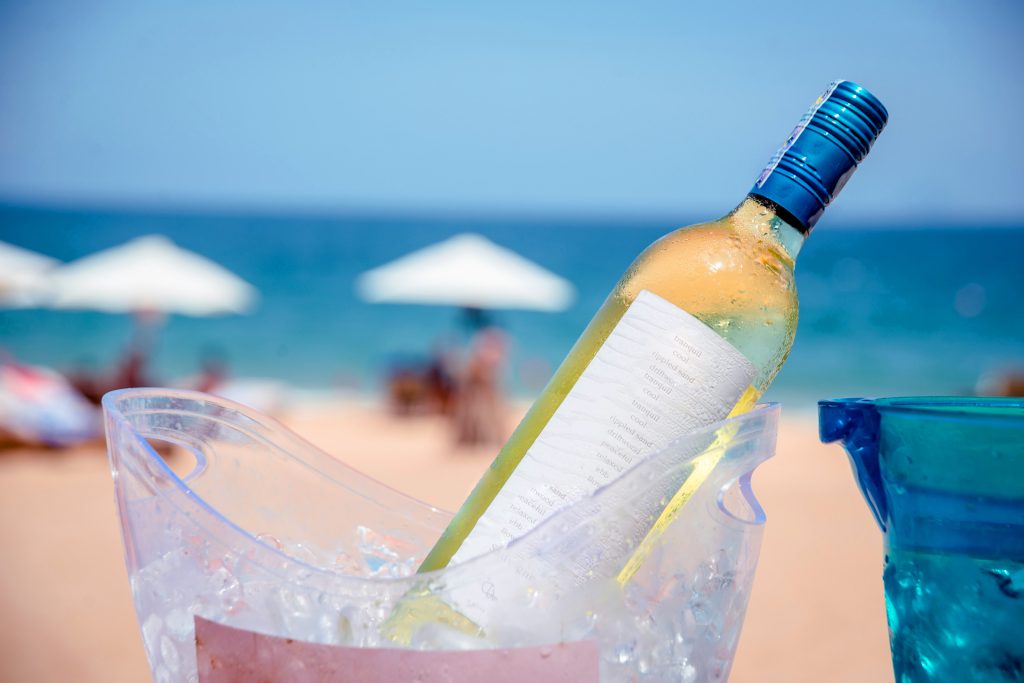 Miami Beach considers alcohol pilot program
