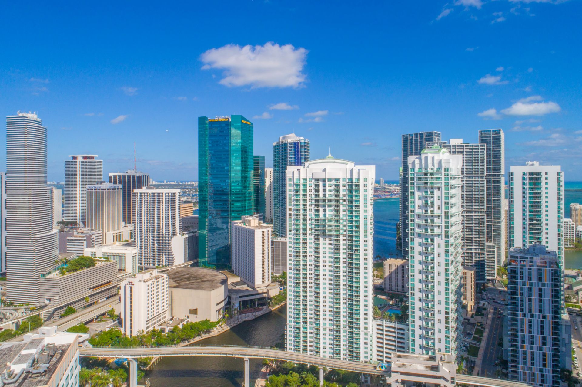 Miami Rent Market Cools: Zumper National Rent Report Reveals Steepest Declines in Florida Image